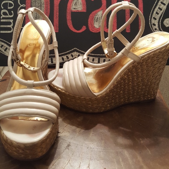 Cream and Gold Coach Wedges - Picture 1 of 6